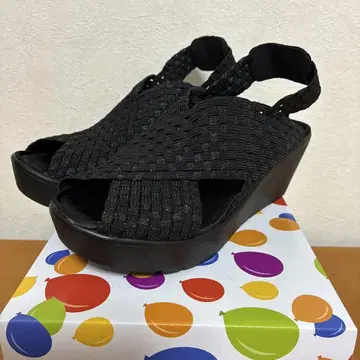 G56 GomuGomu 블랙 샌들 LL