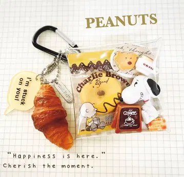 가챠 파우치 내추럴 빵집 베이커리 PEANUTS