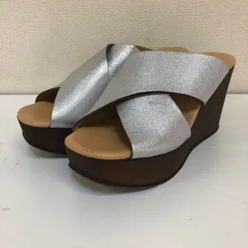 텐덴자 샌들 웨지솔 메탈릭 실버