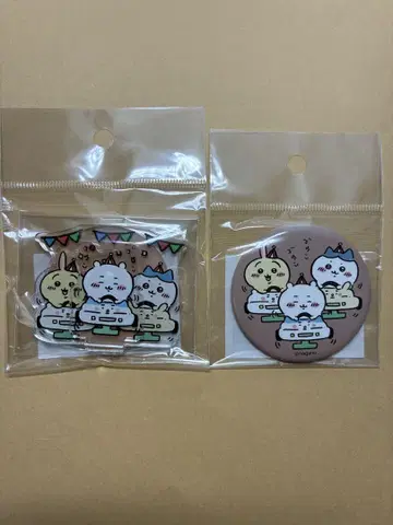 치이카와 랜드 레이어 아크릴 스탠드 (고웅고웅) 캔뱃지 (고웅고웅)