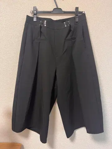 블랙 트라우저 조츠