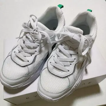 RYDERWEAR 라이더 의류 스니커즈