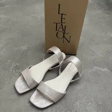 LE TALON 르 탈론 2cm 밴딩 스트랩 샌들