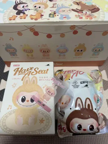 정품 러브 POPMARTHave Seat 봉제 인형