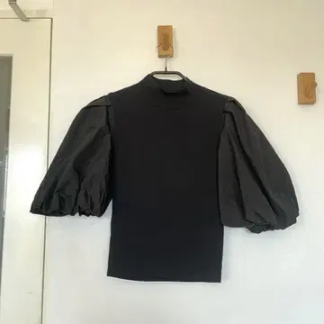 ZARA 벌룬 슬리브 반팔 니트 S 블랙