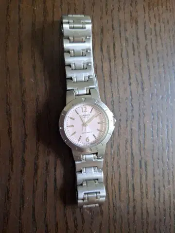 CASIO 여성용 아날로그 손목시계 핑크 다이얼