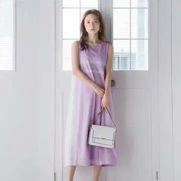 퀸즈 코트 플리츠 절개 컷 원피스