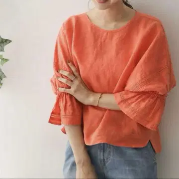 어반 리서치 도어스 린넨 100% 캔디 슬리브 블라우스 레이스