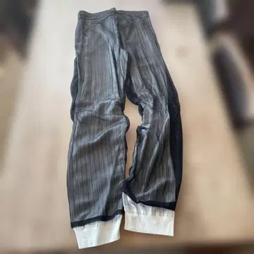 정가 170000엔 존 갈리아노 팬츠 남성용, 옷걸이 포함