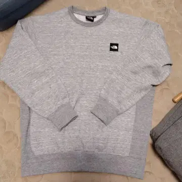 THE NORTH FACE 그레이 트레이닝복 M 사이즈