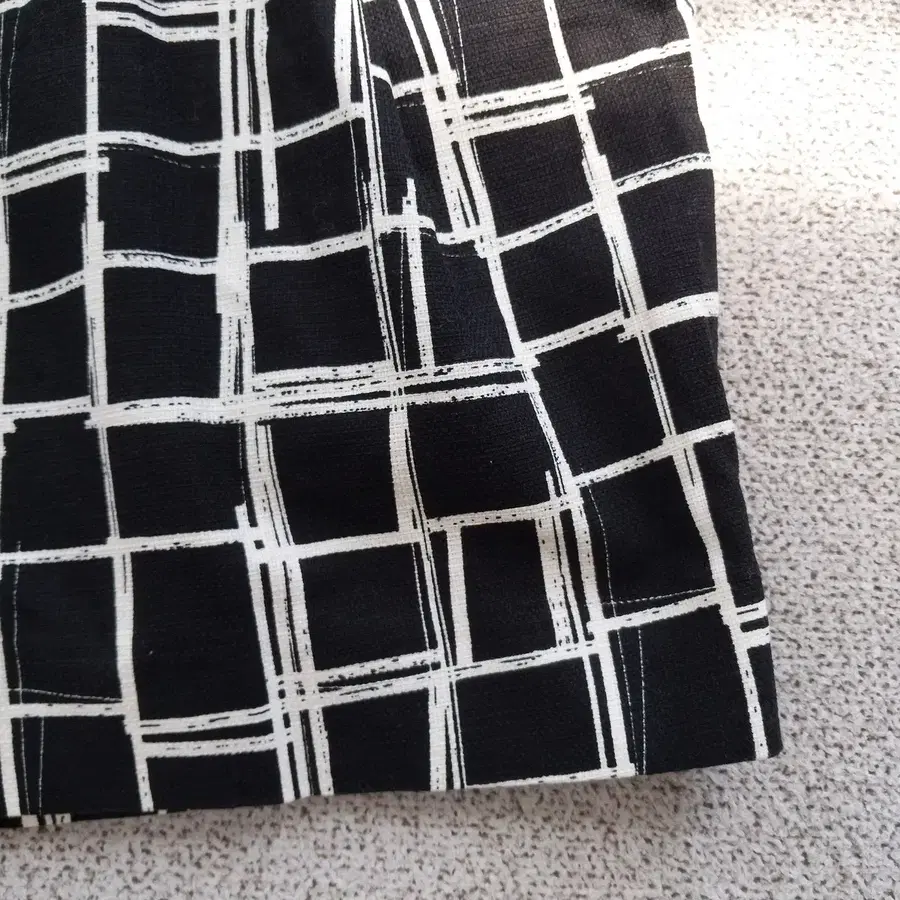 Product Details - 4
