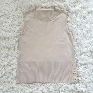 FOXEY 폭시 니트 스웨터 Buttoned Hemknit