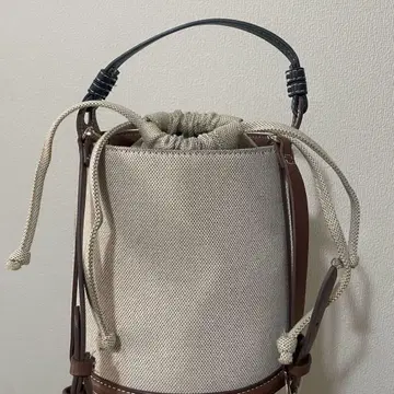 자라 베이지 브라운 버킷 백