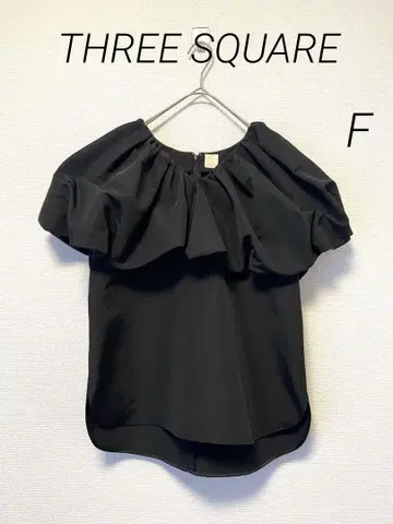 THREE SQUARE 휘핑 카라 블라우스 블랙 F