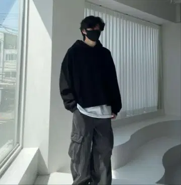YOURNUS D-헤비 크롭 후디 D 헤비 크롭 후디