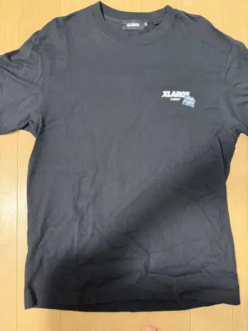XLARGE x Dragon76 티셔츠 킹 포트 블랙