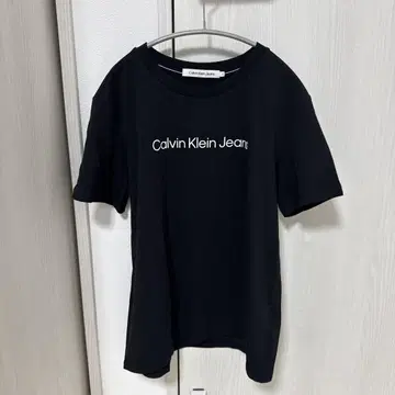 캘빈클라인 블랙 티셔츠 S