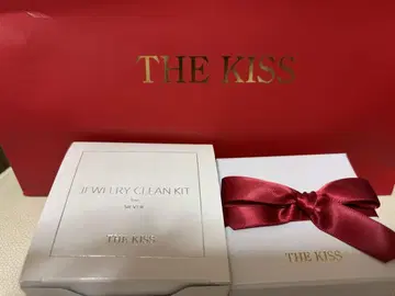 THE KISS 주얼리 클리너 키트와 목걸이