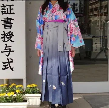 꽃무늬 하카마 스타일 기모노