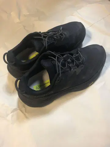 호카 (HOKA) 하이킹 TRANSPORT 스니커즈 신발 23.5cm