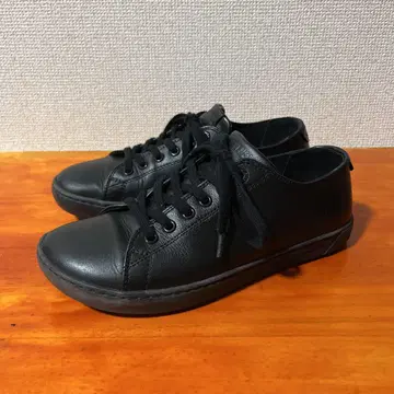 버켄스탁 블랙 블랙 23cm 36 아란