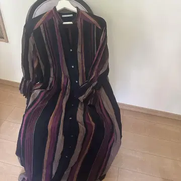 새상품급 누키테파 에스닉 원피스 맥시 티어드 올 패턴 스트라이프