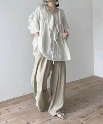 wee9s 허리 밴딩 릴랙스 매트 새틴 팬츠