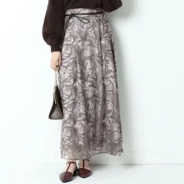 Mystrada 자수 턱 스커트 모카 핑크