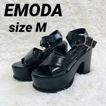 새상품급 EMODA 에모다 통굽 샌들 스트랩 와이드 힐 M 블랙 GYDA