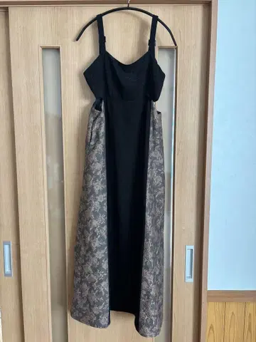 HARE 하레 자카드 사이드 절개 잔스카