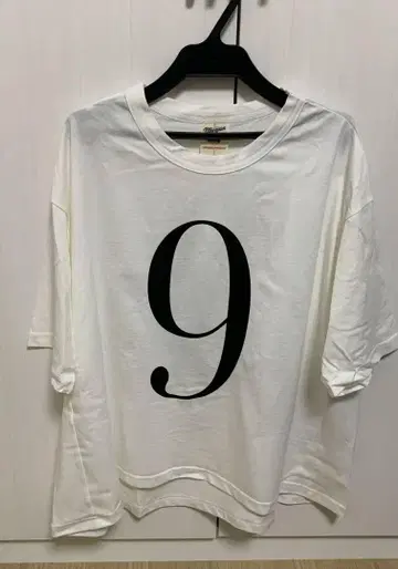MARGAUX VINTAGE 마르고 빈티지 티셔츠 39