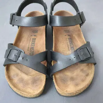 2개 이상 10-20% of BIRKENSTOCK 샌들 22.5