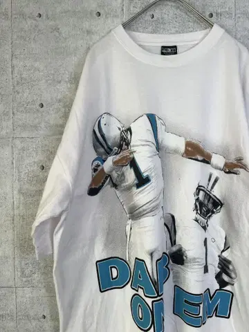 해외 구제 의류 반팔 티셔츠 NFL 화이트 프린트 로고 DAB ON EM