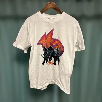 TOKYOTRIBE 2 티셔츠 M 사이즈