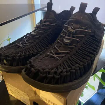 인기 KEEN UNEEK HT 블랙 27, 5cm