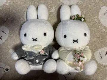 미피 웨딩 인형 양복 결혼식 웰컴 스페이스