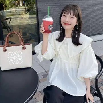 hinari 히나리 빅 칼라 페플럼 블라우스 크림 미개봉 새상품
