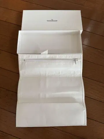 예거 르쿨트르 시계 빈 박스