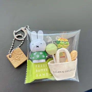 가챠 파우치 DEAN&DELUCA 프레스 버터 샌드