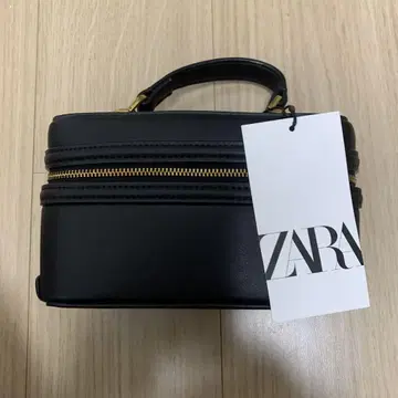 자라 블랙 숄더백