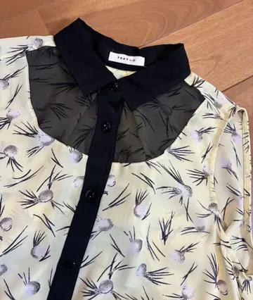 FRAY I.D 프레이 아이디 슬리브리스 튜닉