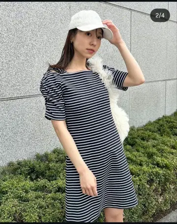 SNIDEL 스트라이프 반팔 미니 원피스