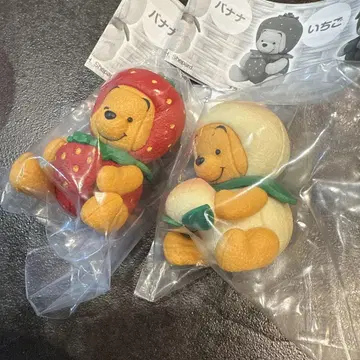 디즈니 리조트 한정판 가챠 푸우 딸기 허벅지