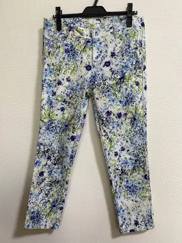 TOBECH I C 새상품급 꽃무늬 팬츠