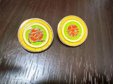 귀멸의 칼날 상현 육의 핀 배지 2개 세트