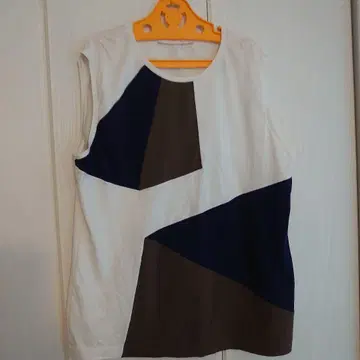 BALLY 발리 탱크탑 니트 상의 민소매 이탈리아제 코튼