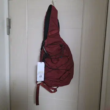 CP Company Nylon B Crossbody 숄더백