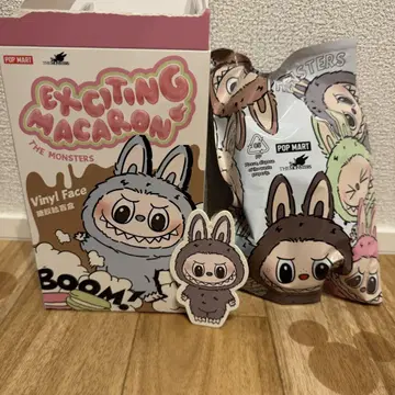 POP MART 마카롱 러브부 Sesame Bean
