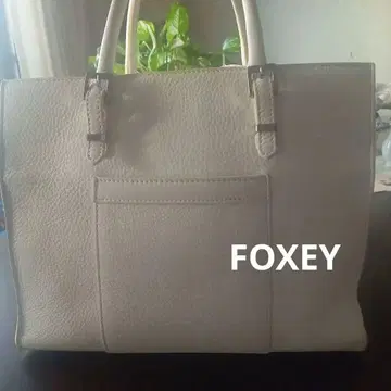 FOXEY 폭시 백 화이트