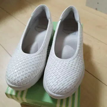 fitfit 화이트 뜨개질 디자인 슬립온 22.5cm